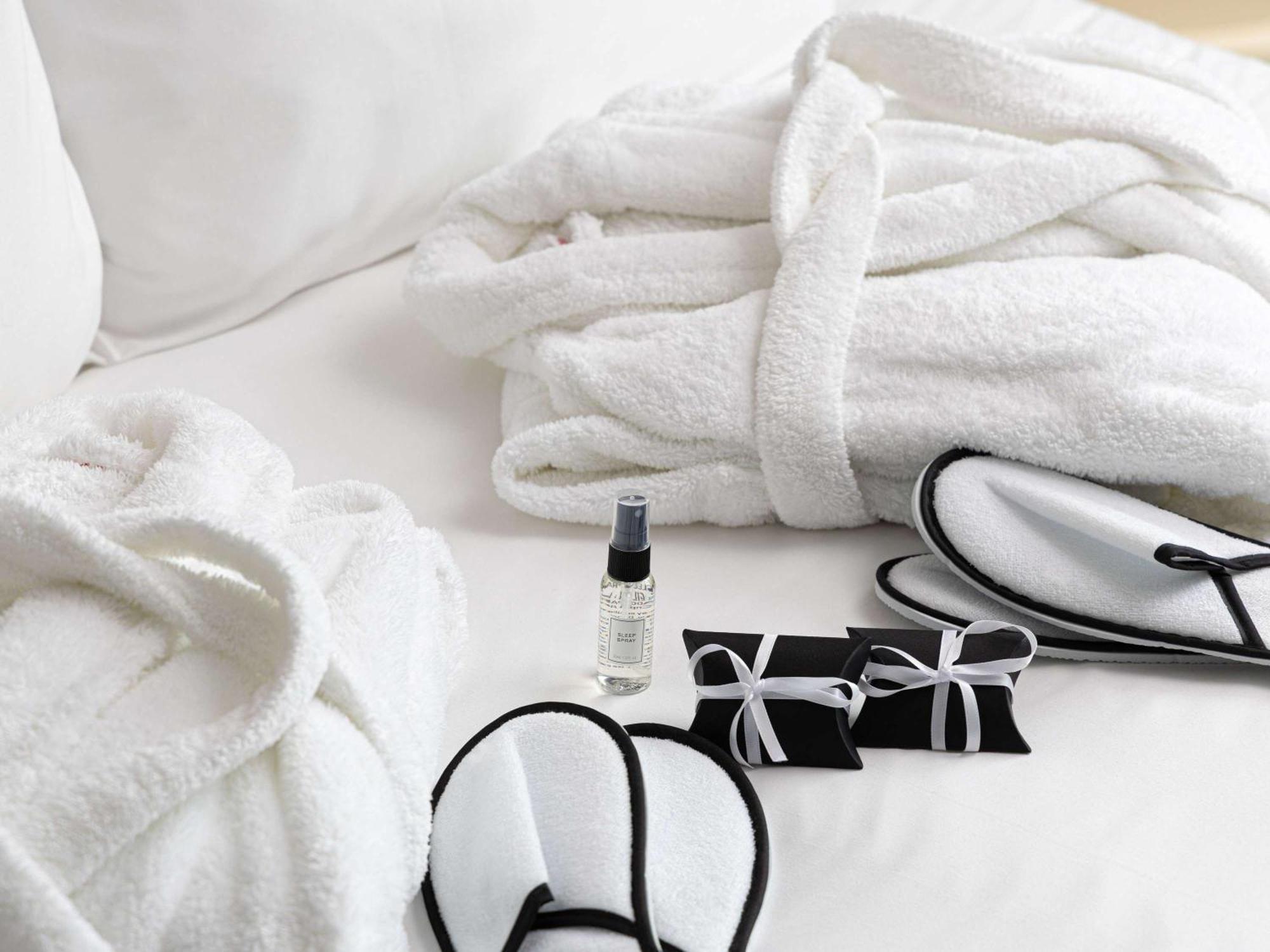 Mercure London Earls Court Екстериор снимка