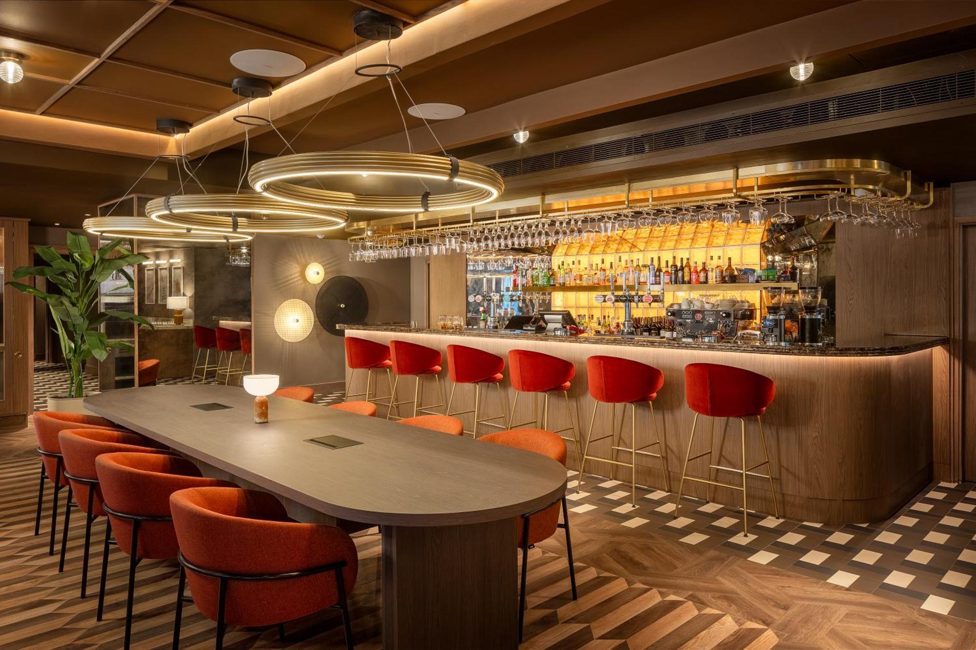 Mercure London Earls Court Екстериор снимка