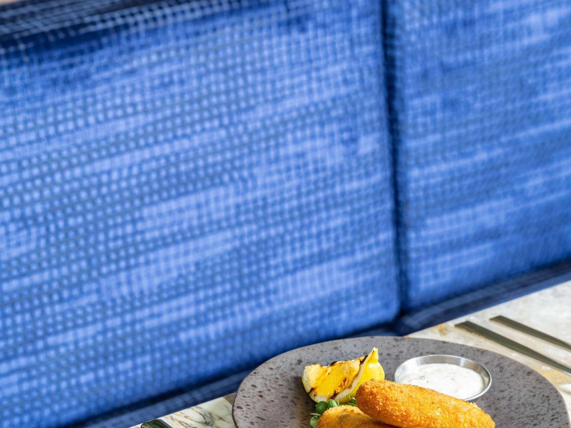 Mercure London Earls Court Екстериор снимка