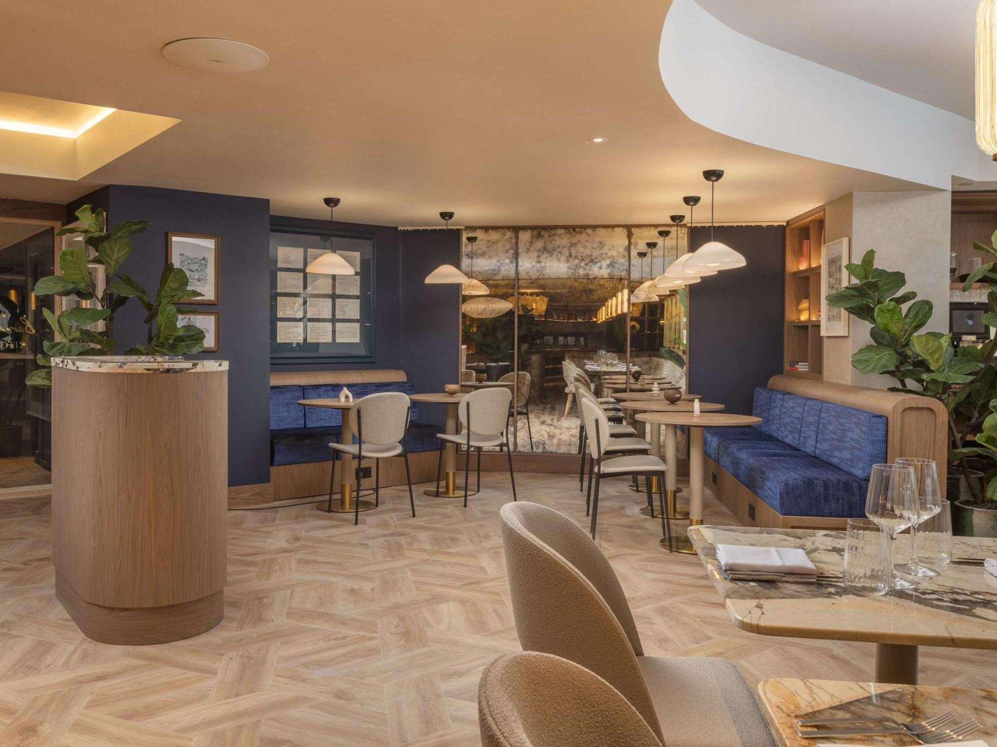 Mercure London Earls Court Екстериор снимка