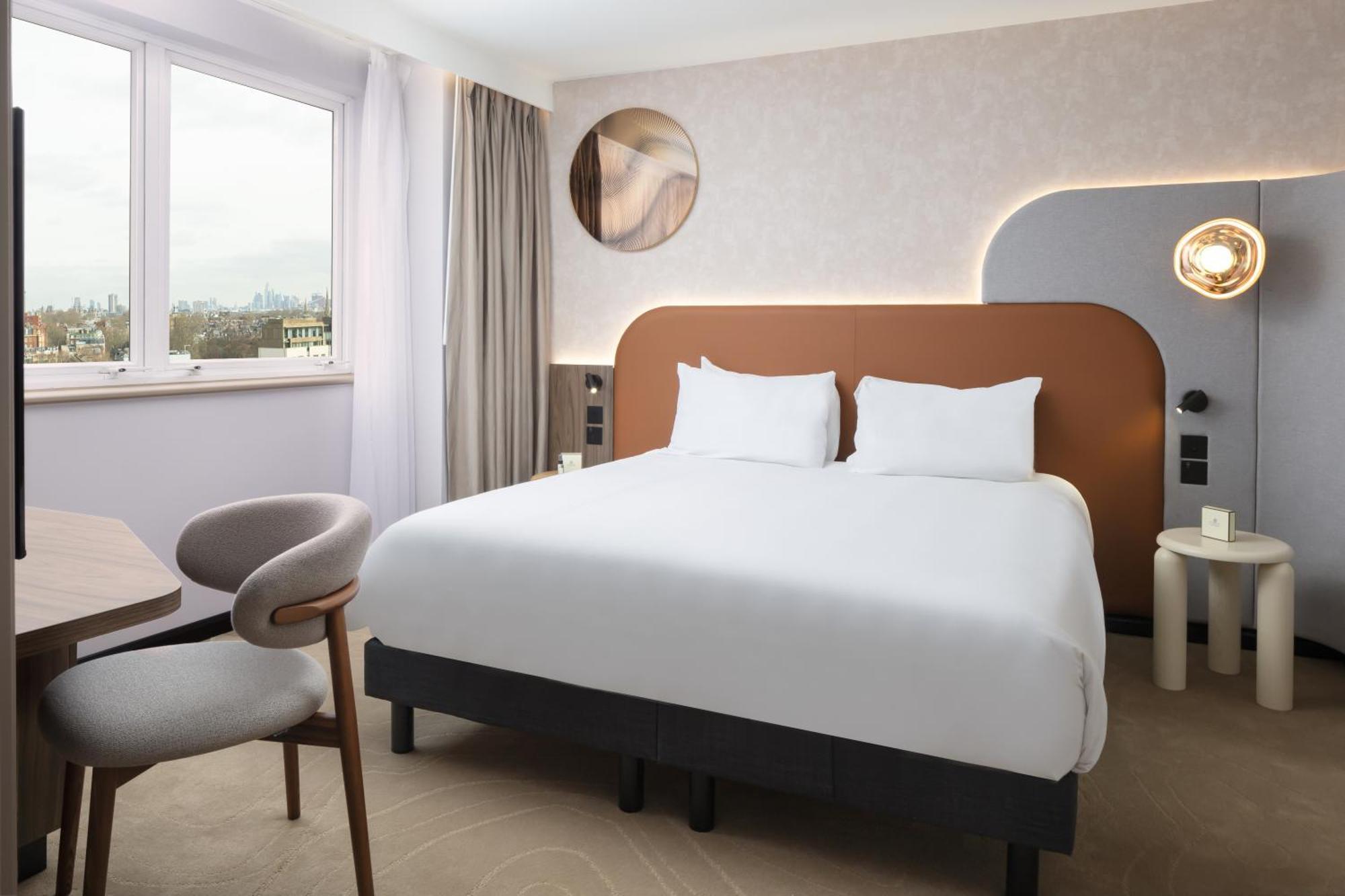 Mercure London Earls Court Екстериор снимка